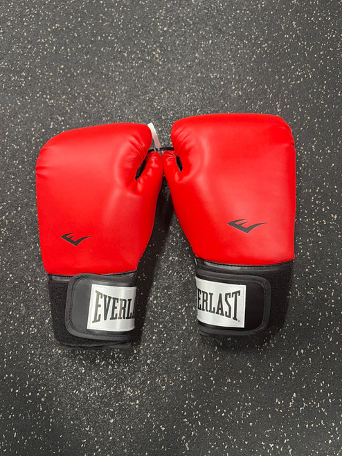 Vist Large View of Product Image Which is Used Everlast Boxing Gloves Red Senior
