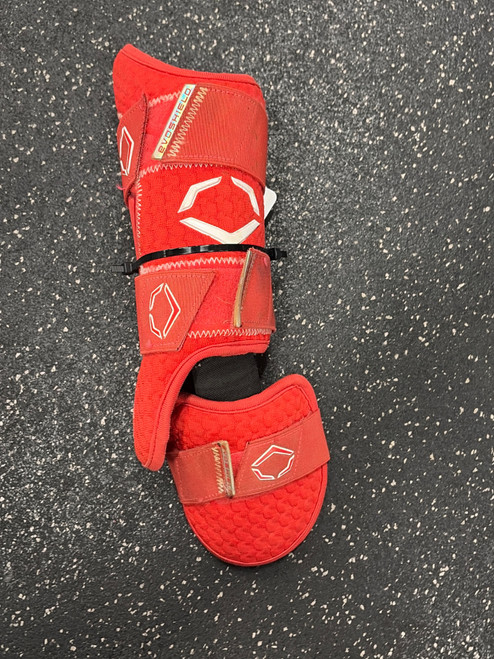 Vist Large View of Product Image Which is Used Evoshield BB/SB Shin/Foot Protector Red