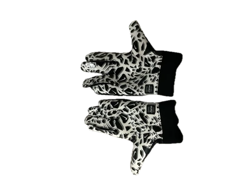 Vist Large View of Product Image Which is Used Nike SHARK FB Gloves Black Junior