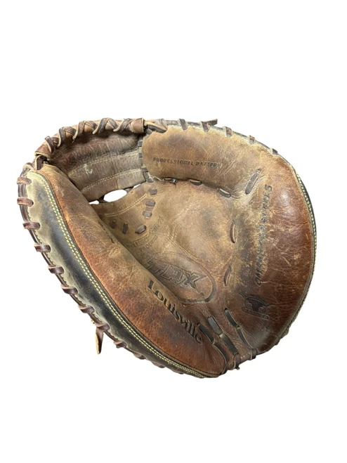 Vist Large View of Product Image Which is Used Louisville Slugger OMAHA PRO BB/SB Catchers RH Throw Brown 33"