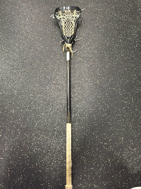 Vist Large View of Product Image Which is Used Under Armour ASSERT Wmn Atk/Mid Complete Stick Black