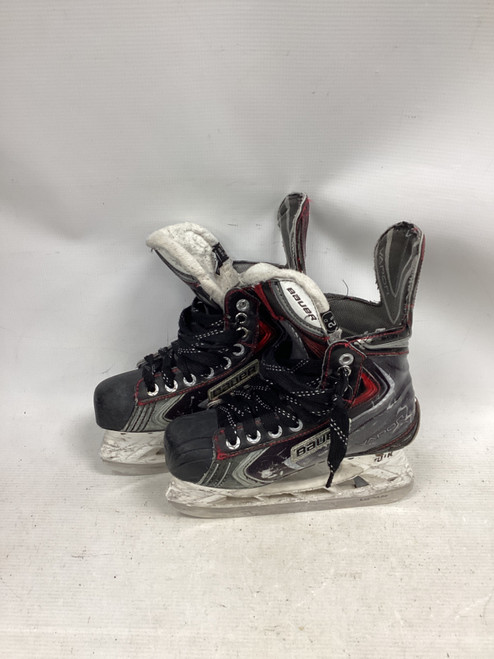 Vist Large View of Product Image Which is Used Bauer VAPOR X 100 Junior Hockey Skate Junior 02.5