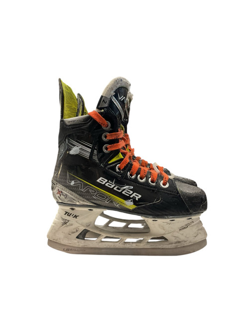 Vist Large View of Product Image Which is Used Bauer VAPOR X4 Junior Hockey Skate Black Junior 02