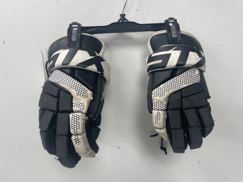Vist Large View of Product Image Which is Used STX STALLION 100 Lacrosse Gloves Junior Black 10"