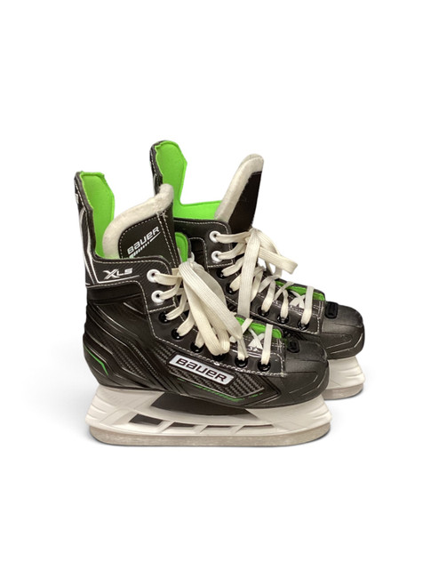 Vist Large View of Product Image Which is Used Bauer XLS Junior Hockey Skate Junior 02