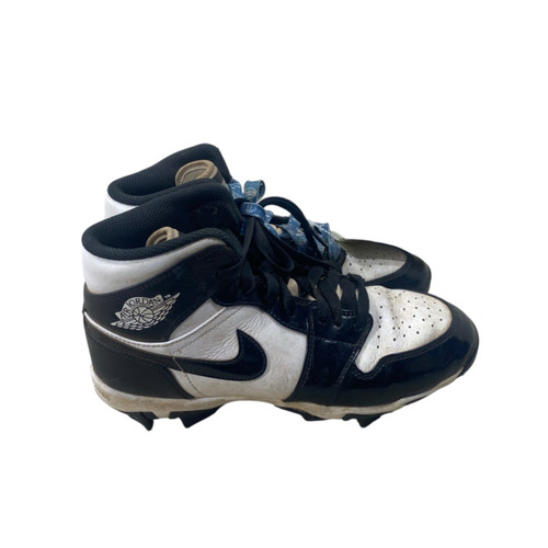 Vist Large View of Product Image Which is Used Nike AIR JORDAN BB CLEATS BB/SB Cleats Black And White Junior 05.5