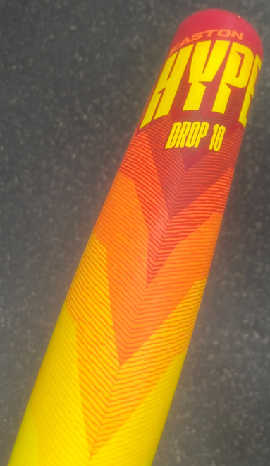 Vist Large View of Product Image Which is Used Easton HYPE FIREEUT4HYP10 BB/SB USSSA 2 3/4 Bat 30"