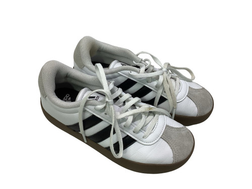Vist Large View of Product Image Which is Used Adidas ADIDAS WHT SHOES Running/X-Train Shoes Y White Junior 02