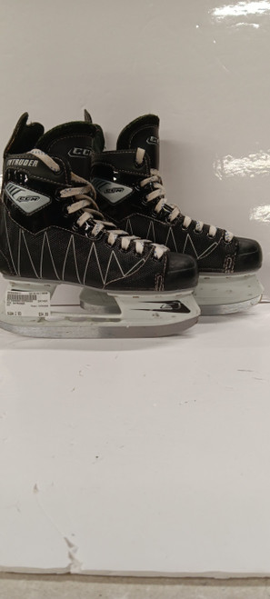 Vist Large View of Product Image Which is Used CCM INTRUDER Junior Hockey Skate Junior 03