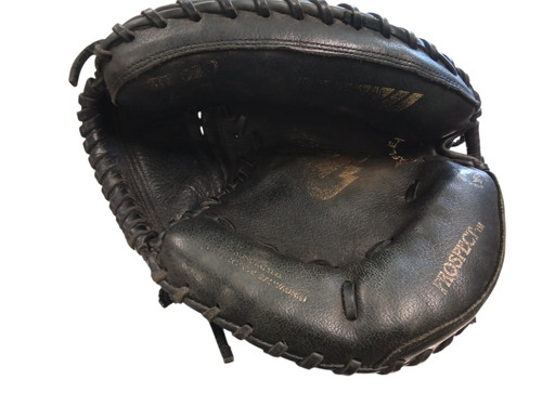 Vist Large View of Product Image Which is Used Mizuno GXC 112 p Catchers LH Throw Black 31 1/2"