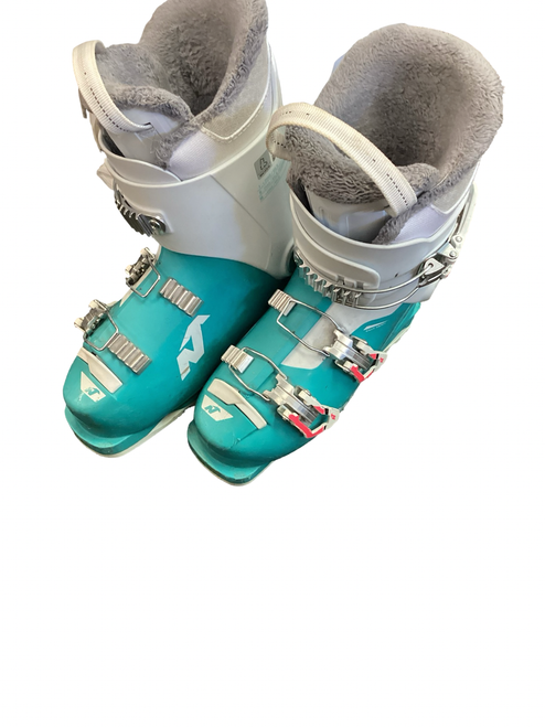 Vist Large View of Product Image Which is Used Nordica SPEED MACHINE 3 Girls DH Ski Boot White 225 MP - J04.5 - W5.5
