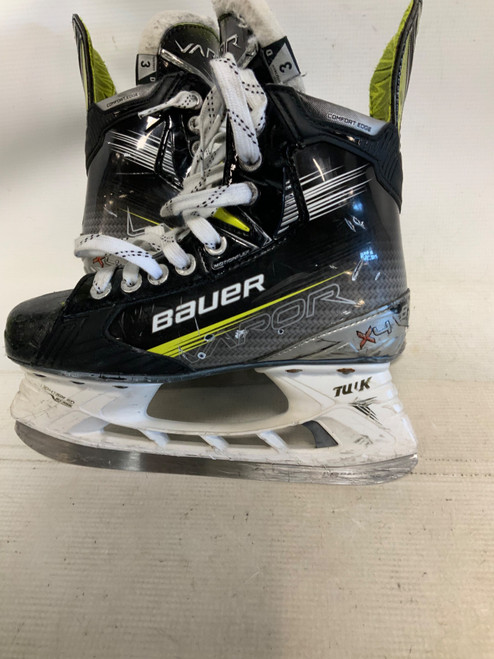 Vist Large View of Product Image Which is Used Bauer VAPOR X4 Junior Hockey Skate Junior 03