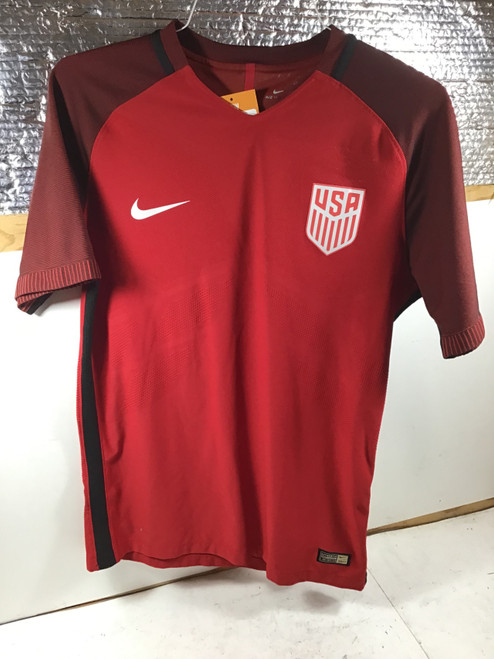 Vist Large View of Product Image Which is NEW Nike USA SOCCER JERSEY Soccer Top Adt Red MD