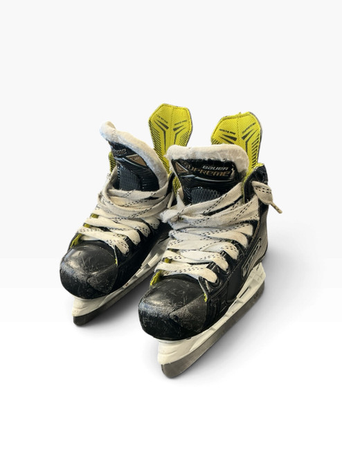 Vist Large View of Product Image Which is Used Bauer SUPREME IGNITE PRO Youth Hockey Skate Youth 11.0