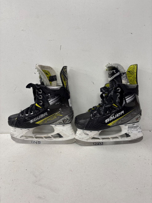Vist Large View of Product Image Which is Used Bauer VAPOR X4 Junior Hockey Skate Junior 01