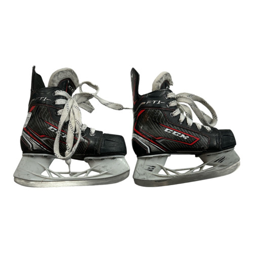 Vist Large View of Product Image Which is Used CCM JETSPEED FT1 YTH 12 SKATES 