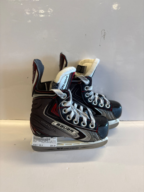 Vist Large View of Product Image Which is Used Bauer VAPOR X60 SKATES Youth Hockey Skate Youth 08.0