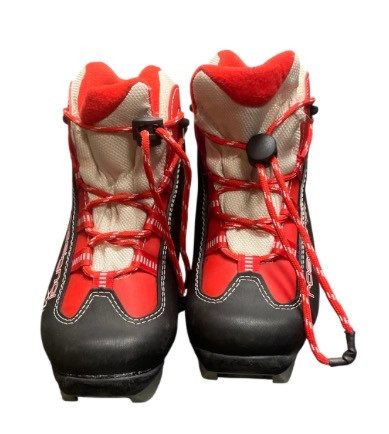 Vist Large View of Product Image Which is Used Rossignol Boys NNN XC Ski Boots Black YT-13