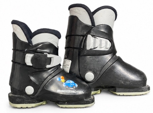 Vist Large View of Product Image Which is Used Rossignol R18 Boys DH Ski Boot Black 150 MP - Y08