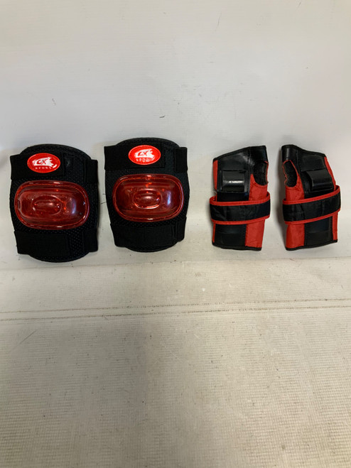 Vist Large View of Product Image Which is Used Inline Protective Set Red LG