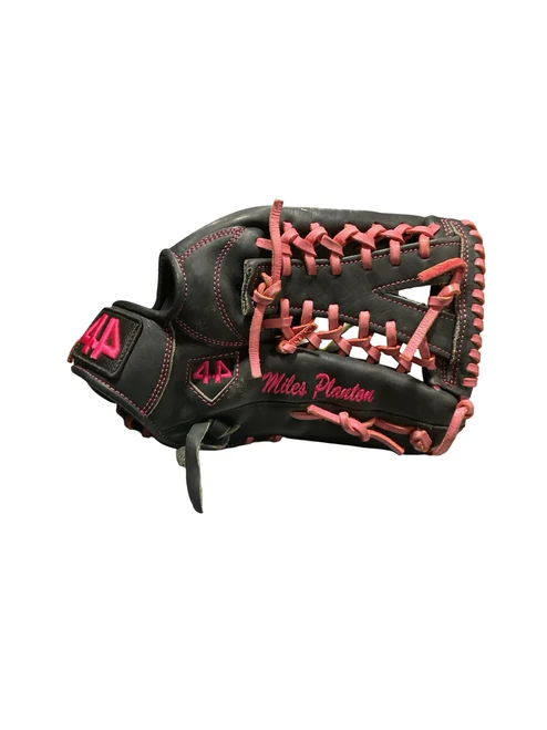 Vist Large View of Product Image Which is Used 44 PRO PINK/BLACK FIELDER BB/SB Glove RH Throw Black 12 1/2"