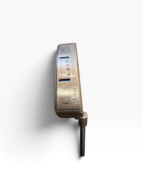 Vist Large View of Product Image Which is Used Cleveland HUNTINGTON BEACH 1 SOFT Mens Putter RH