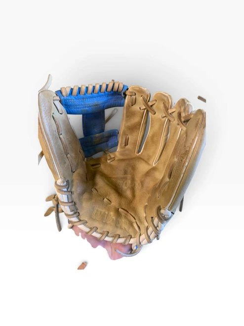Vist Large View of Product Image Which is Used Wilson A500 BB/SB Glove RH Throw Tan 11 1/2"