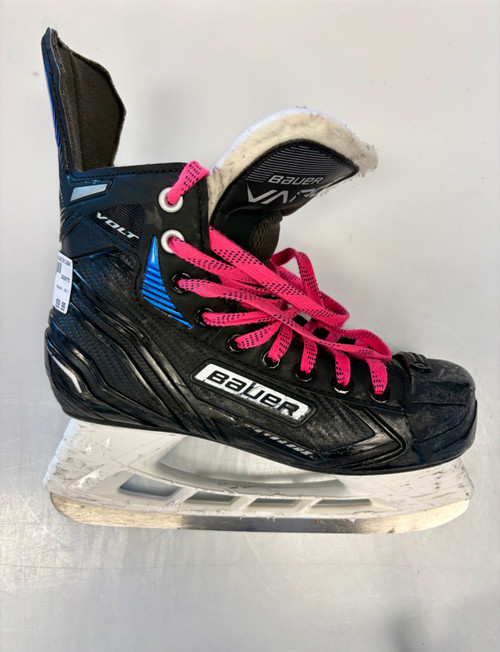 Vist Large View of Product Image Which is Used Bauer VOLT Intermediate Hockey Skate Intermediate 6.0