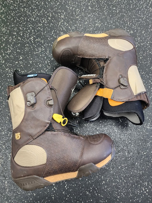 Vist Large View of Product Image Which is Used Burton EMERALD Womens Snowboard Boots Brown Senior 9