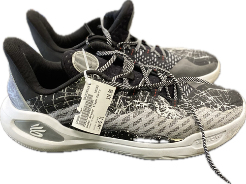 Vist Large View of Product Image Which is Used Under Armour Steph Curry M Black Senior 11