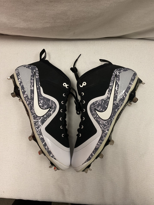 Vist Large View of Product Image Which is Used Nike FORCE ZOOM TROUT 4 BB/SB Cleats Grey Senior 12