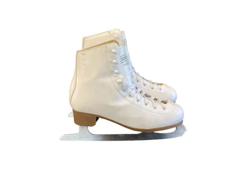 Vist Large View of Product Image Which is Used DBX WMNS 5 WomensFigure Skate White Senior 5