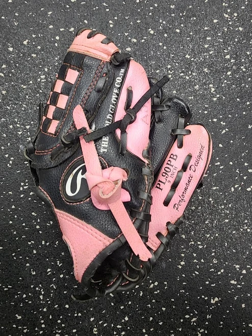 Vist Large View of Product Image Which is Used Rawlings PLAYER SERIES BB/SB Glove RH Throw Pink 9"