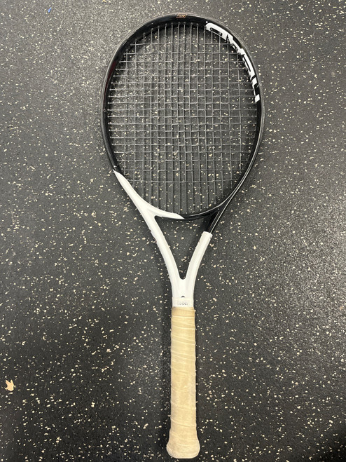 Vist Large View of Product Image Which is Used Head SPEED 700 TEAM Adult Tennis Racquet Black 4 1/4”