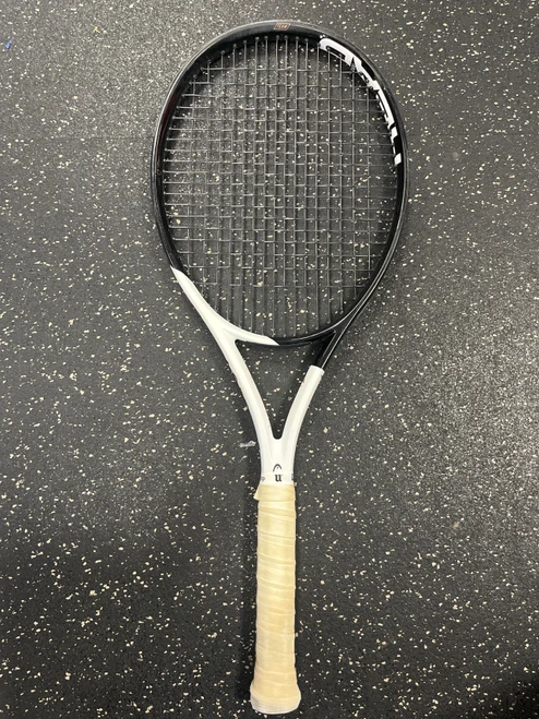 Vist Large View of Product Image Which is Used Head SPEED 700 TEAM Adult Tennis Racquet Black 4 1/4”