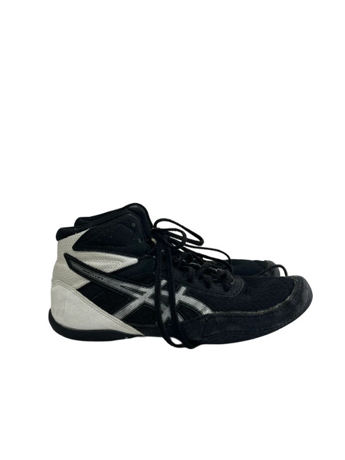 Vist Large View of Product Image Which is Used Asics Matflex Jr 6 Wrestling Shoes