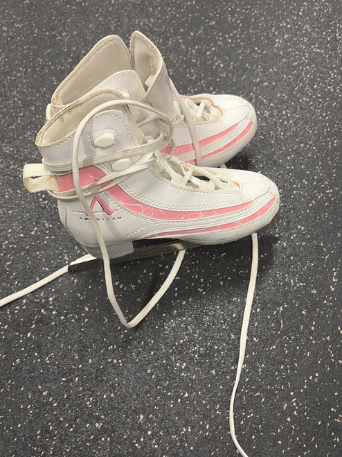 Vist Large View of Product Image Which is Used American Athletic FIGURE SKATES Girls Figure Skate White Junior 02