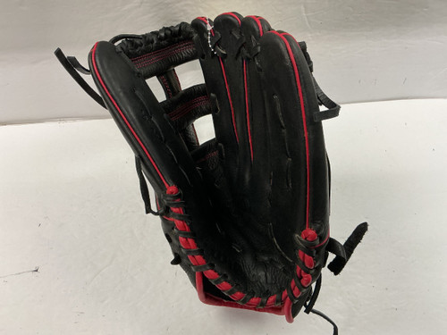 Vist Large View of Product Image Which is Used Wilson A950 A09RS18D13 Baseball Glove RH Throw Black And Red 13"
