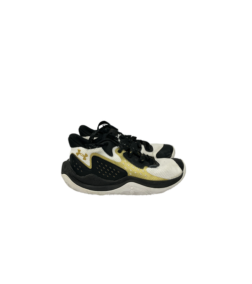 Vist Large View of Product Image Which is Used Under Armour JET 23 GS Basketball Shoes Y Black And Gold Junior 04.5