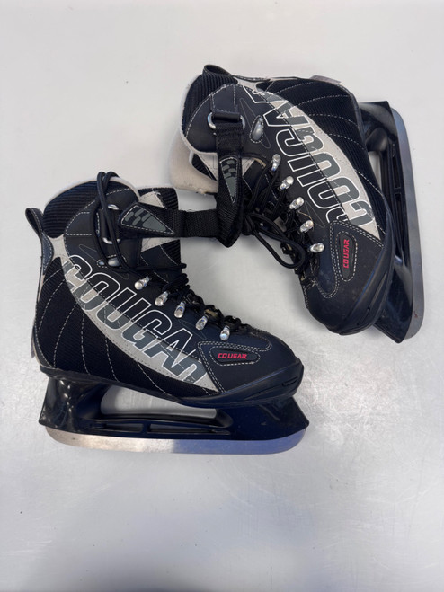 Vist Large View of Product Image Which is Used COUGAR Mens Softboot Skate None Senior 7