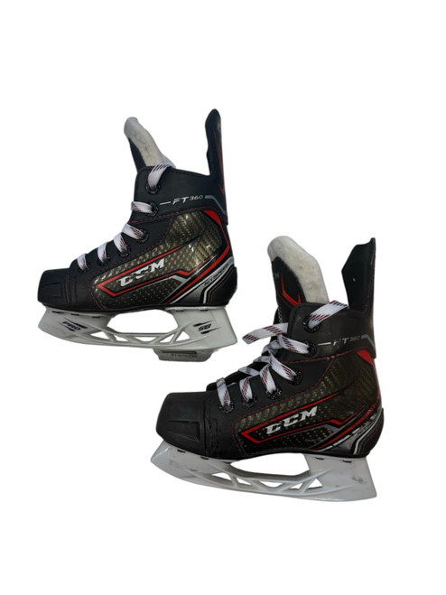 Vist Large View of Product Image Which is Used CCM FT360 Youth Hockey Skate Youth 09.0
