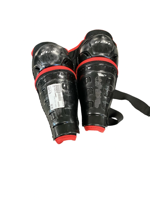 Vist Large View of Product Image Which is Used CCM SHIN GUARDS Junior Shin Guards Black 8"