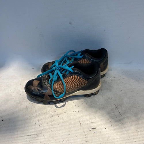 Vist Large View of Product Image Which is Used Under Armour BRONZE BB/SB Cleats Black Youth 13.0