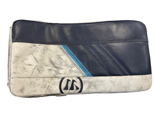 Vist Large View of Product Image Which is Warrior RGT2, Senior Goalie, Blocker, White