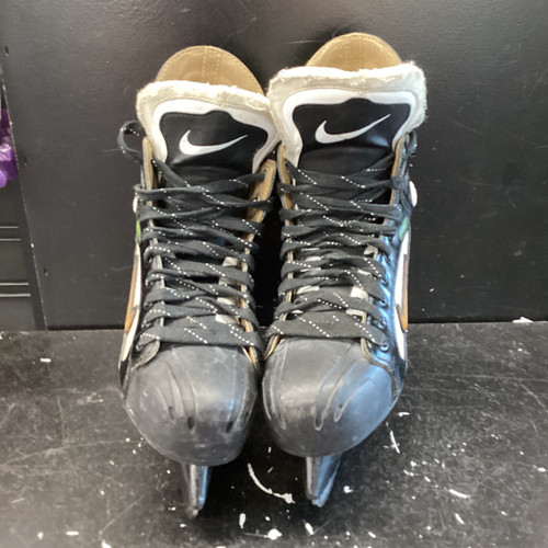 Vist Large View of Product Image Which is Used Nike ZOOM AIR Senior Hockey Skate Senior 8.5