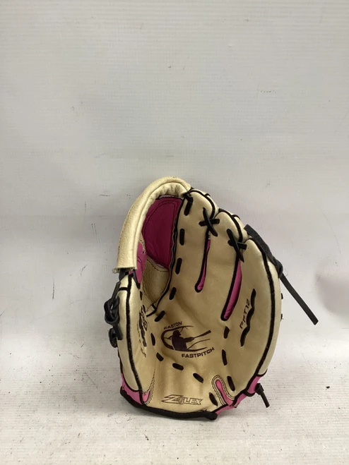 Vist Large View of Product Image Which is Used Easton FASTPITCH EFP12 BB/SB Glove RH Throw None 12"