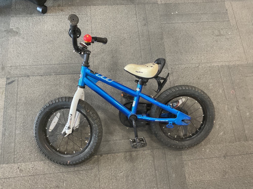 Vist Large View of Product Image Which is Used Royal Baby FREESTYLE Comfort Bike Boys Royal Blue 14"
