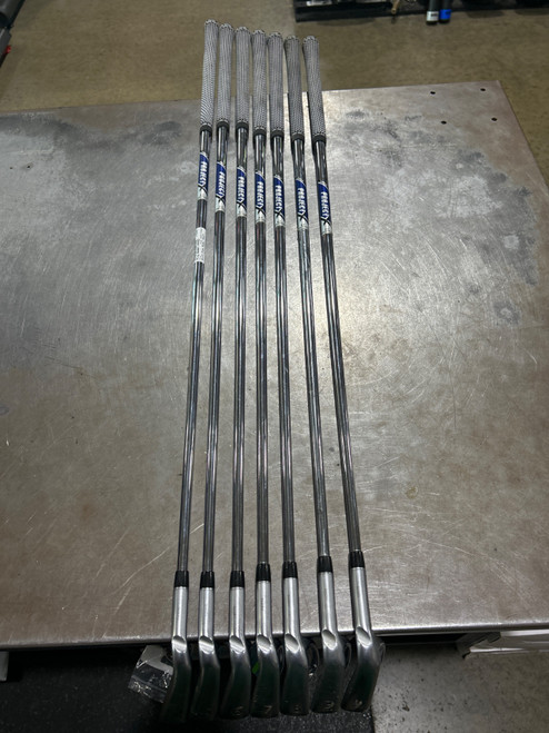 Vist Large View of Product Image Which is Used Ping ANSER FORGED Mens Iron Set RH 4I-PW