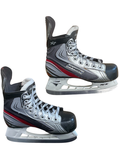 Vist Large View of Product Image Which is Used Bauer VAPOR X3.0 Youth Hockey Skate Youth 13.5