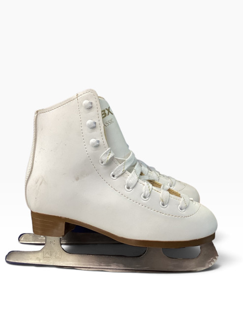 Vist Large View of Product Image Which is Used DBX CLASSIC Girls Figure Skate White Junior 02
